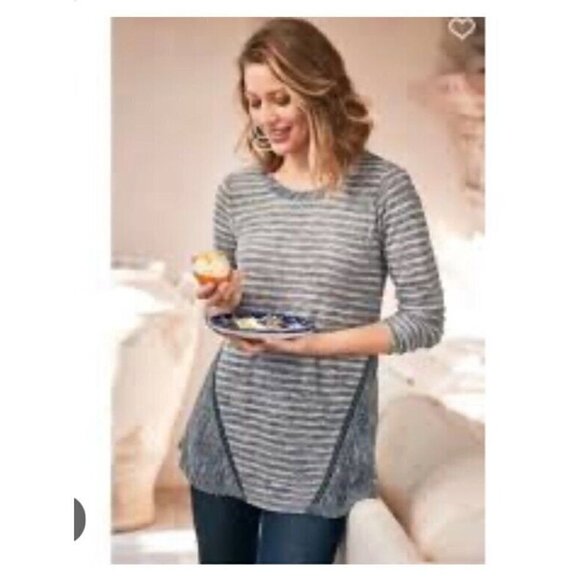 Soft Surroundings Sz M Dylan Swing Blue Gray Striped Crochet Trim Tunic Top - Picture 8 of 8